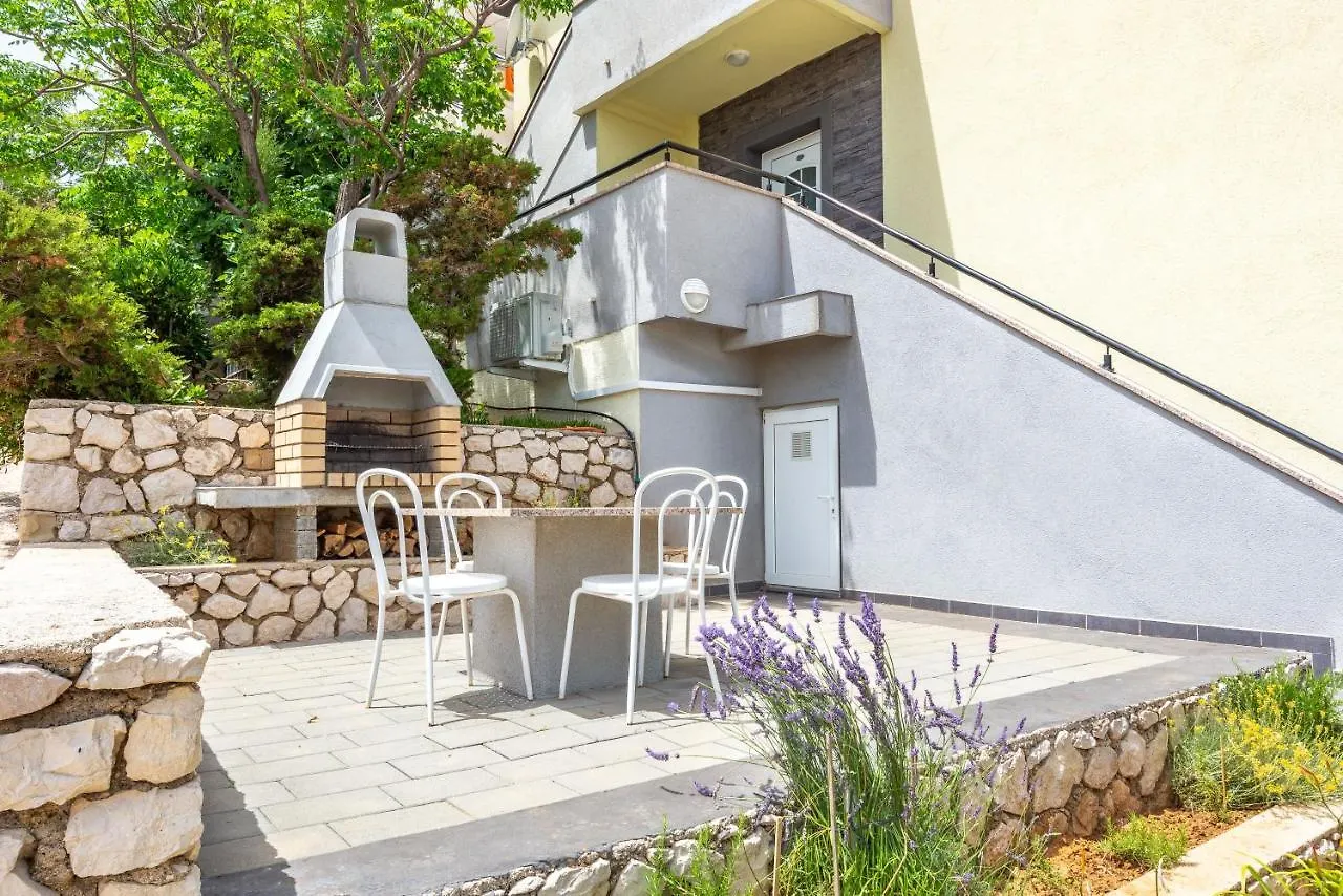 Apartments Lili 파그