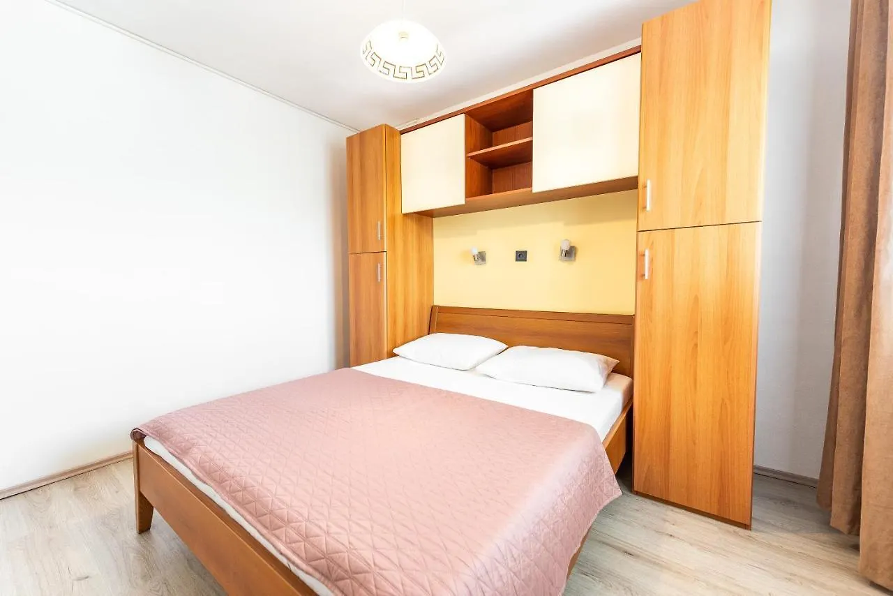 Apartments Lili Pag Town 0*,  Horvátország